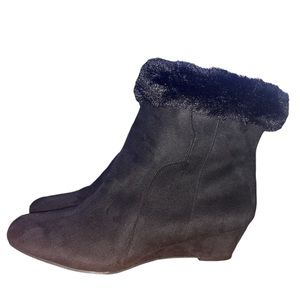 Women’s Black Ankle Boots Size 11M